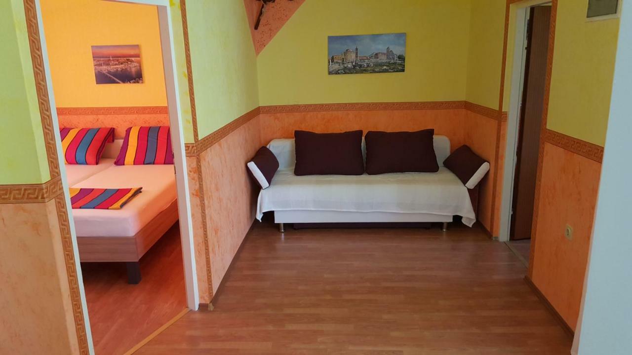 Haus Zarko Apartman Vir Kültér fotó