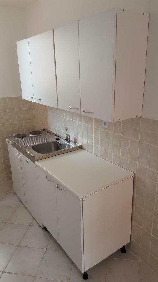 Haus Zarko Apartman Vir Kültér fotó